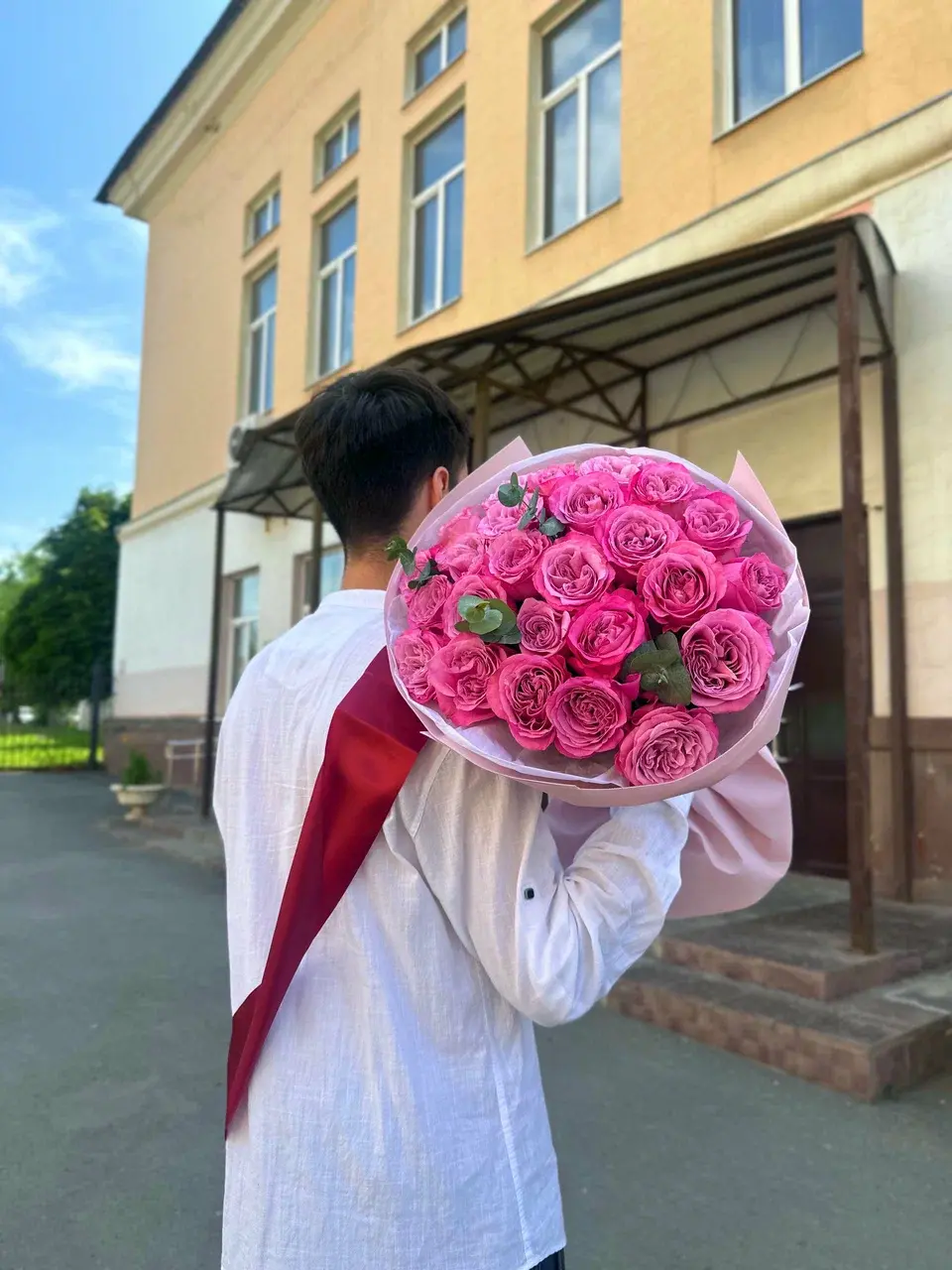 Где можно купить цветы в Оренбурге 🌸